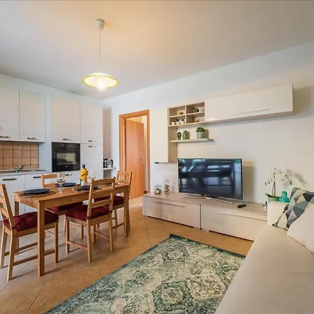 Edera Apartment