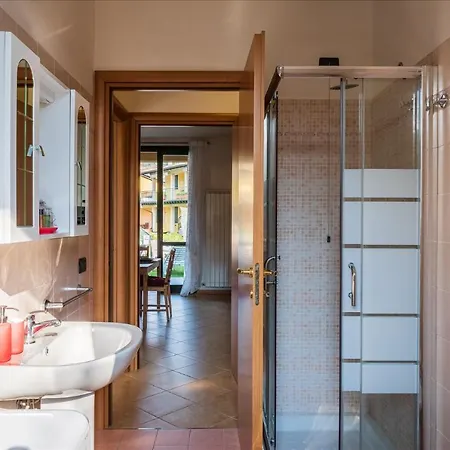 Apartment Edera *